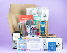 Load image into Gallery viewer, A Grand Smile - Gift Box for Grandparents Gift Box Happier Every Chapter
