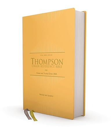 KJV, Thompson Chain-Reference Bible, Hardcover, Yellow Gold, Red Letter, Comfort Print: King James Version, Yellow Gold, Red Letter, Comfort Print Hardcover Adult Non-Fiction Happier Every Chapter   